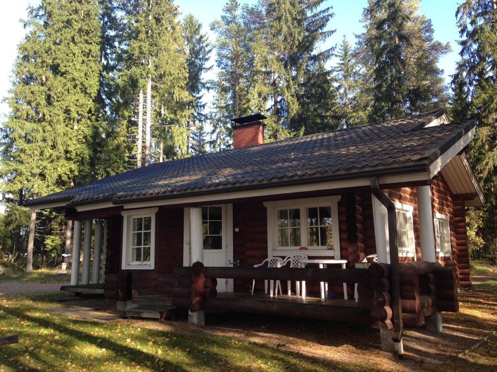 Ylae-Saarikko Holiday Cottages Kuusa Room photo